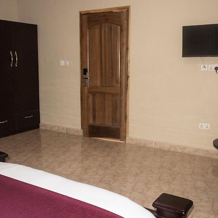 Kislas Luxury Hotel Adenta Εξωτερικό φωτογραφία